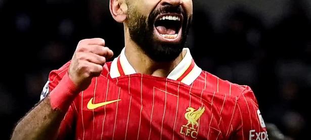 马竞场边指挥情绪激动，本菲卡队员怒摔水瓶的简单介绍